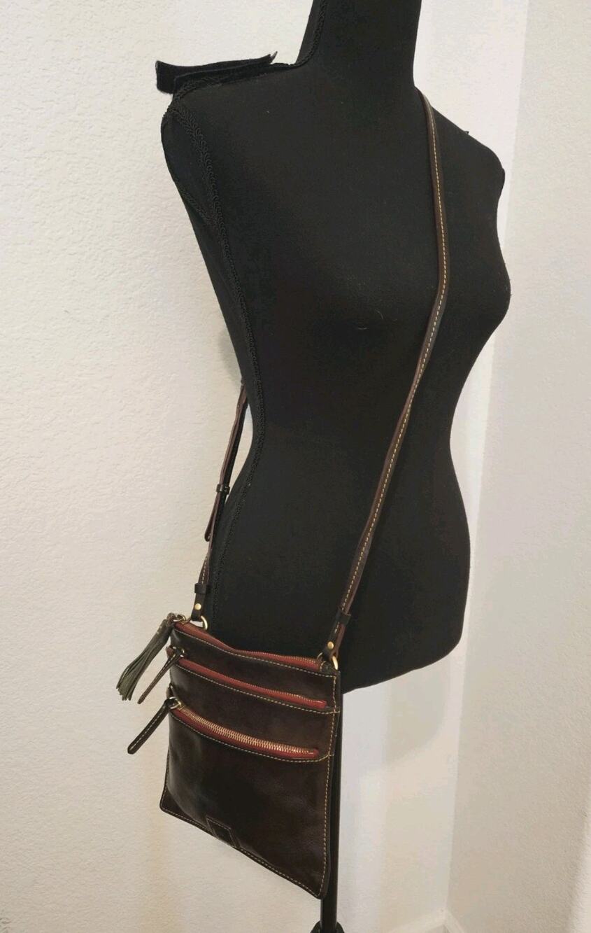 Dooney & Bourke Florentine Leather Triple Zip Crossbody Bag Purse Brown 9x8.5